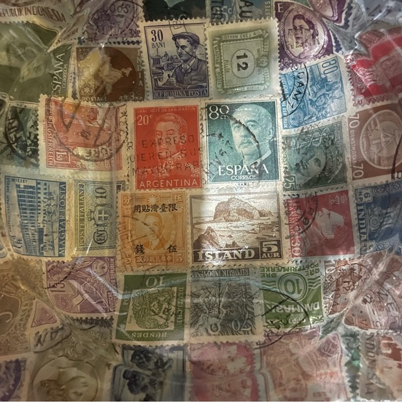 Postage Stamp Ashtray 4.5” Square Glass Blue Felt Bottom Mid Century Vintage - Picture 4 of 8